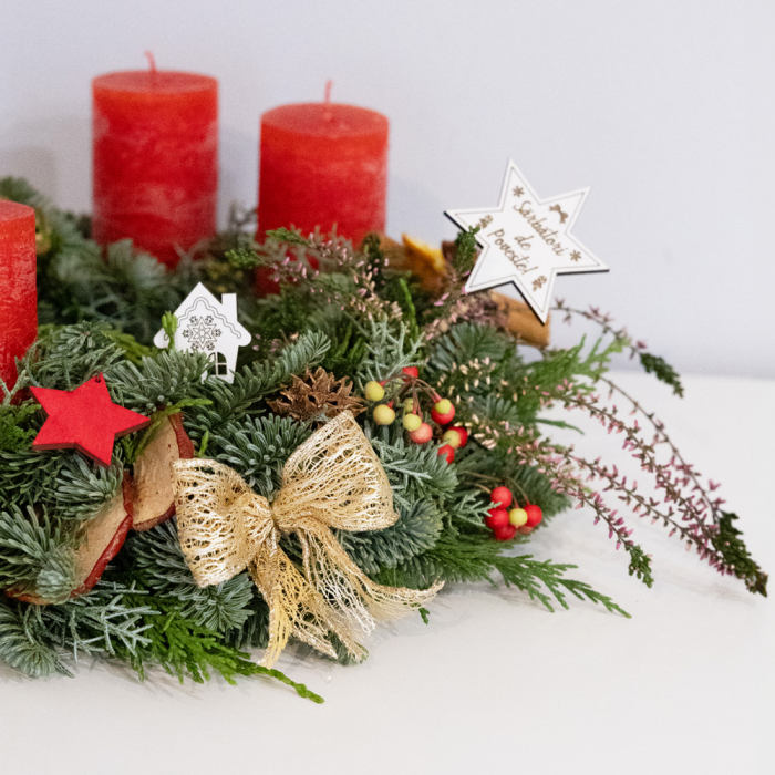 Coronita de Advent cu lumanari rosii, pentru Craciunul Sfant [2]
