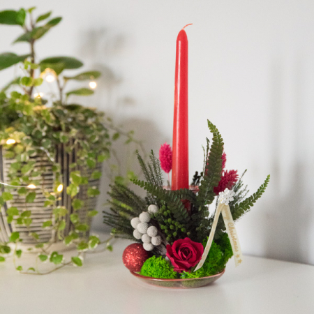 Decorațiuni pentru Sărbători - Lumânare rosie decorativă plante naturale stabilizate