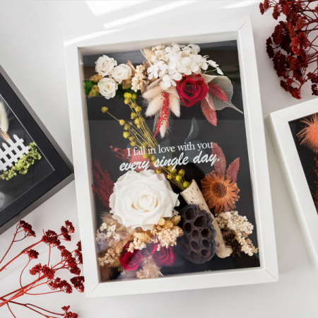 Cutie aranjament floral plante stabilizate Romantic DecoTerrarium [2]