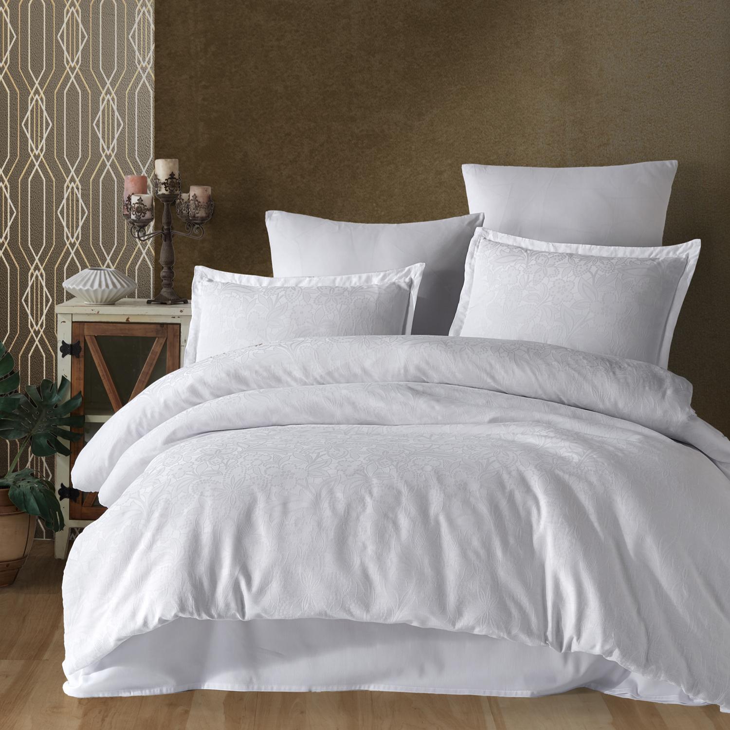 Pucioasa - LENJERIE DE PAT JAQUARD 100% BUMBAC (VIENNA)