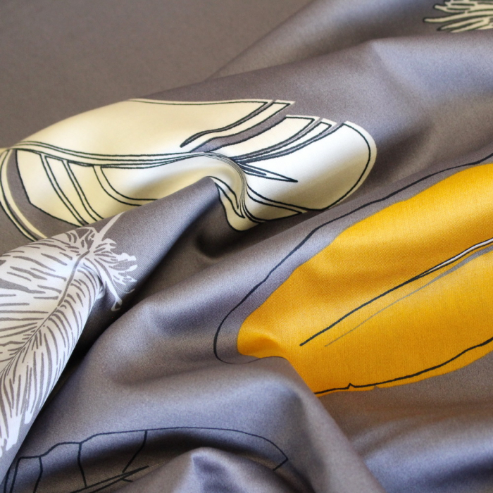 Bumbac dublu satinat gri cu pana aurie [3]