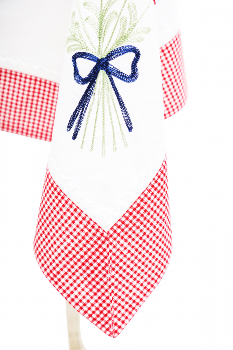 Față de masă brodată, bumbac 100%, 140x240cm, bordură roșie [3]