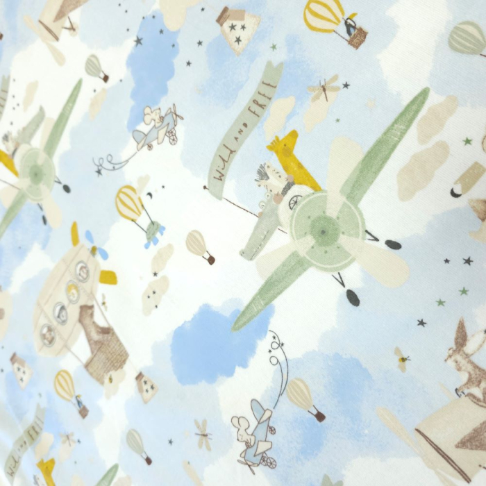 Material textil finet, 150cm, 100% bumbac, Alb cu avioane verzi [3]