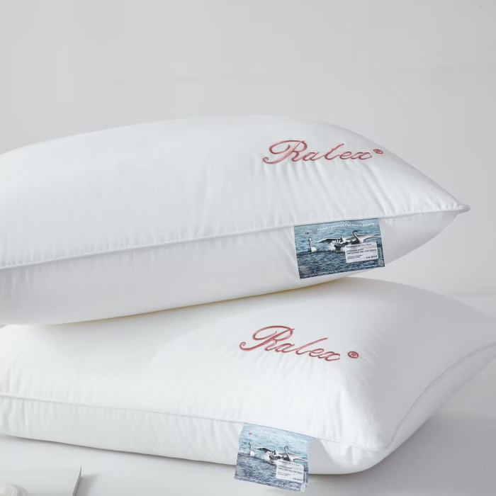 Perna umpluta cu puf de gasca - Marime: 70cm X 70cm [4]