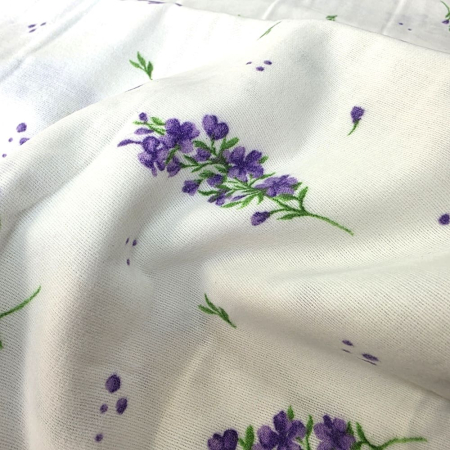 Material textil finet, 240cm, 100% bumbac, Alb cu lavanda mica [1]
