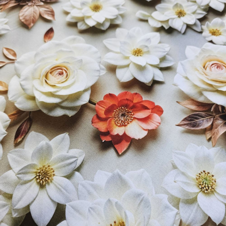 Material textil ranforce 5D, 240cm, bumbac 100%, Trandafiri albi si flori rosii [2]