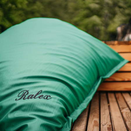 Pucioasa - PERNa DE GRaDINa UMPLUTa CU PERLE DIN PUF SILICONIC SI POLISTIREN - verde