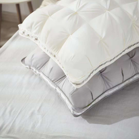 Perna pufoasa (Nimbus) - 50cm X 70cm [2]