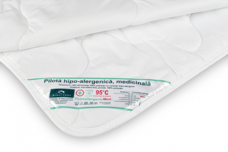 Pilota HypoallergenicMed pentru anotimp rece / pentru iarna 140×200cm [1]