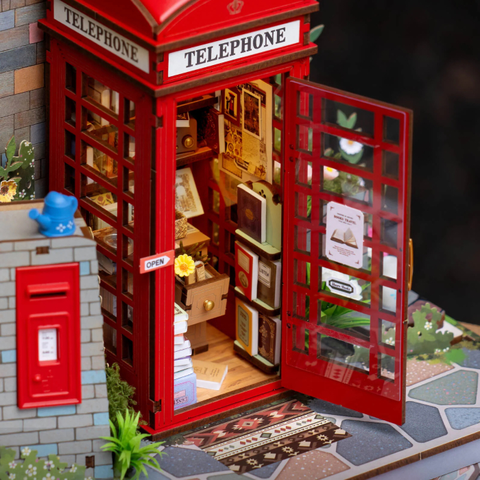 Puzzle 3D, Casuta DIY, Cabina telefonica cu flori si carti, 116 piese [13]