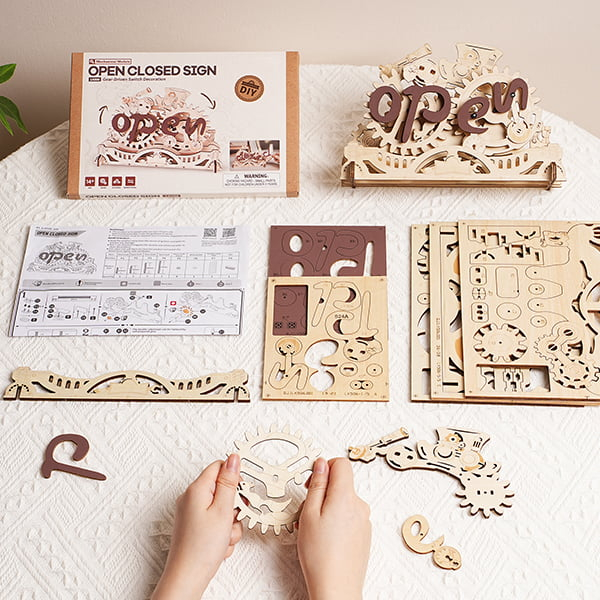 Puzzle 3D, mecanic, din lemn, Open/Closed, 52 piese [10]