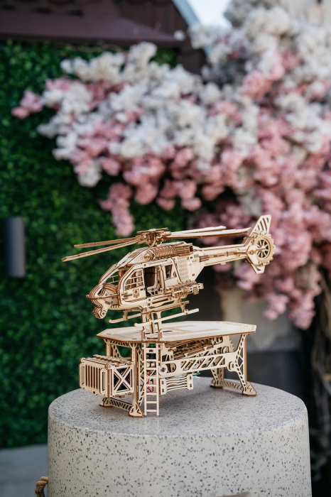 Puzzle 3D, electric, din lemn, Elicopter Thunder Chopper, 485 piese [12]