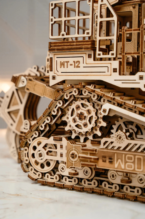 Puzzle 3D, mecanic, din lemn, Titan de teren, 1715 piese [9]