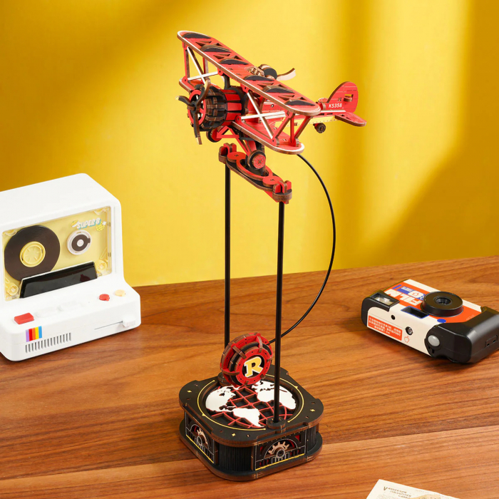 Puzzle 3D, pendul mecanic, Capitanul cerului, 163 piese [3]