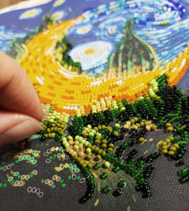 Set broderie cu margele cusute, Luna cu chiparosi, 20x20 cm [6]