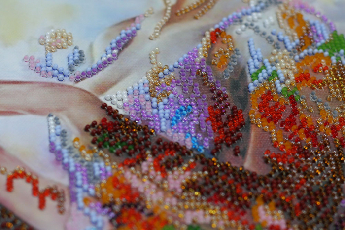 Set broderie cu margele cusute, Visatoarea, 28x37cm [5]