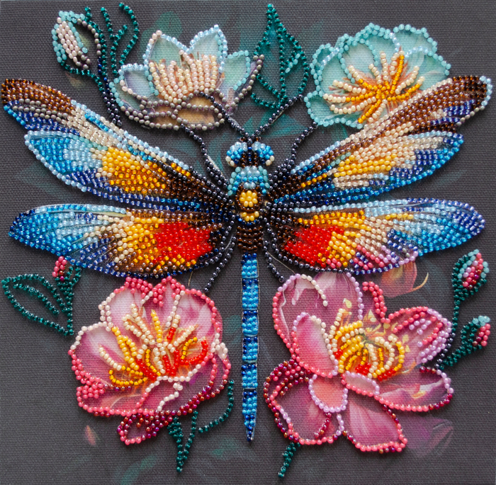 Set broderie cu margele cusute, Aripi colorate, 20x20 cm [1]