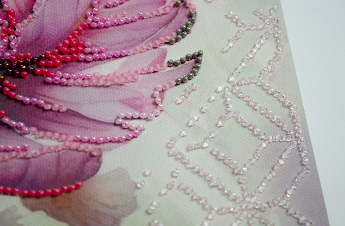 Set broderie cu margele cusute, Visul petalelor, 25x33 cm [5]