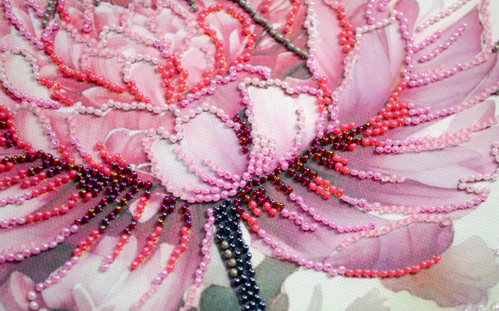 Set broderie cu margele cusute, Visul petalelor, 25x33 cm [3]