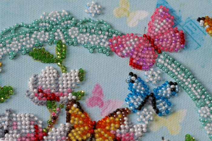 Set broderie cu margele cusute, Simbolurile primaverii, 20x20 cm [2]