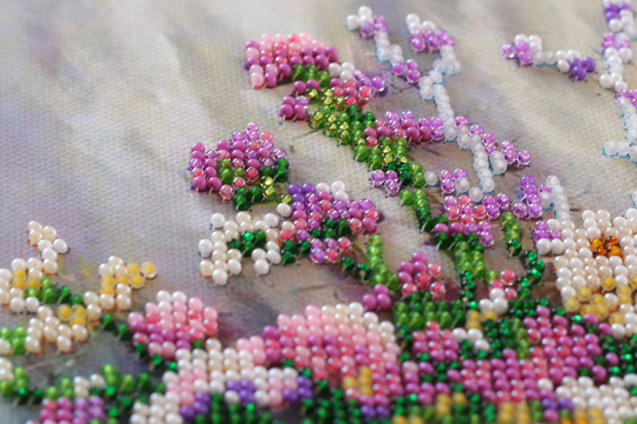 Set broderie cu margele cusute, Buchet delicat, 20x20 cm [2]