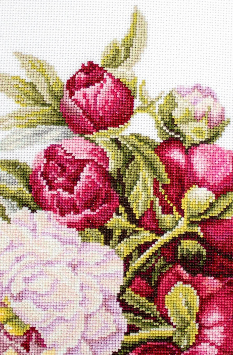 Set de brodat in cruciulita, Buchet de bujori, 20x26.5 cm [5]