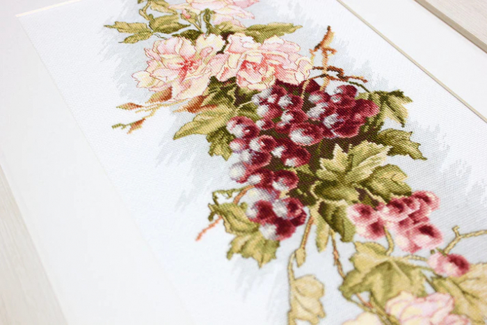 Set de brodat in cruciulita, Compozitie cu struguri, 17x39 cm [3]