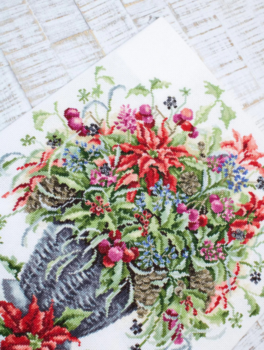 Set de brodat in cruciulita, Craciunita, 30 x 34 cm [5]