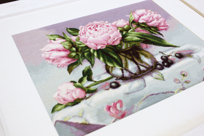 Set goblen de cusut, cu diagrama, Vaza cu bujori 30x23 cm [2]