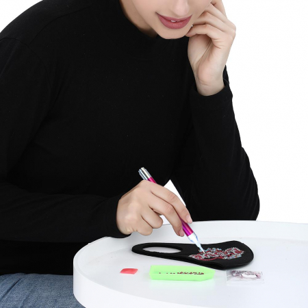 Stilou roz LED aplicare goblen cu diamante [3]