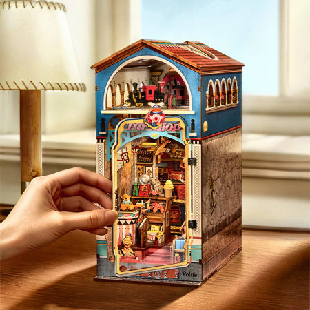 Book nook, Cotor de carte DIY, Magazin de jucarii, 380 piese [9]