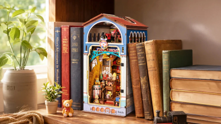 Book nook, Cotor de carte DIY, Magazin de jucarii, 380 piese [13]