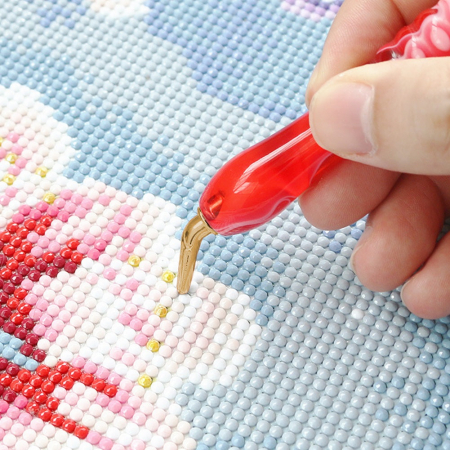 Capat metalic, curbat, pentru stiloul aplicator [1]