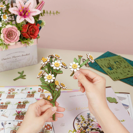 Puzzle 3D, din lemn, Cos cu flori, 428 piese [4]