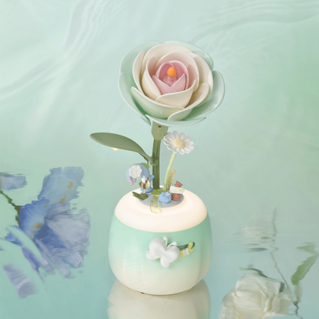 Puzzle 3D, din plastic, lampa de veghe, Camelie verde, 73 piese [3]