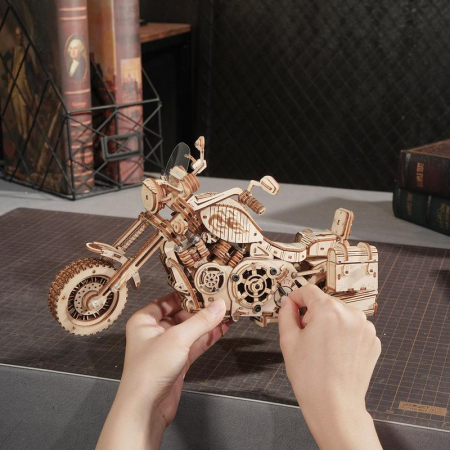 Puzzle 3D Mecanic, Motocicleta cruiser, 420 piese [7]