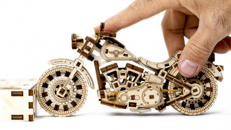 Puzzle 3D Mecanic, Motocicleta Cruiser V-Twin, 168 piese [1]