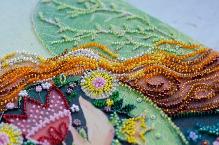 Set broderie cu margele cusute, Primavara indragostita, 30x45 cm [3]