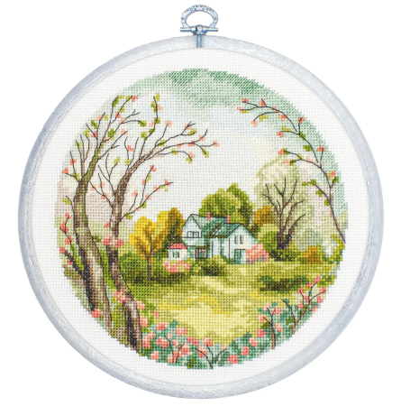 Broderie in cruciulita - Set de brodat in cruciulita cu gherghef, Iarna, 17 x 17 cm
