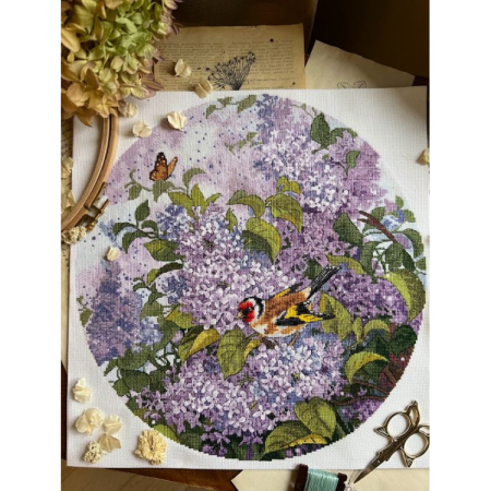 Set de brodat in cruciulita, Gradina de liliac, 34 х 35 cm [1]