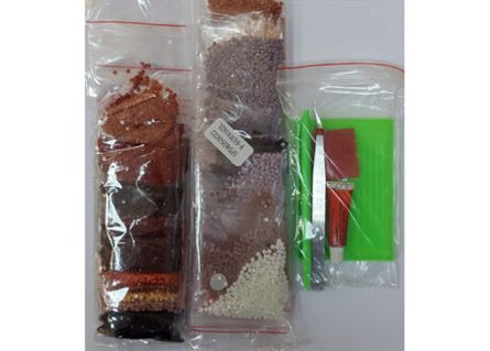 Set goblen cu diamante, cu sasiu, Lebede, 40x50 cm [1]