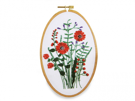 Broderii & Tesaturi - Set pentru brodat cu imprimeu, fara gherghef, Flori salbatice, 10,8 x 17,3 cm