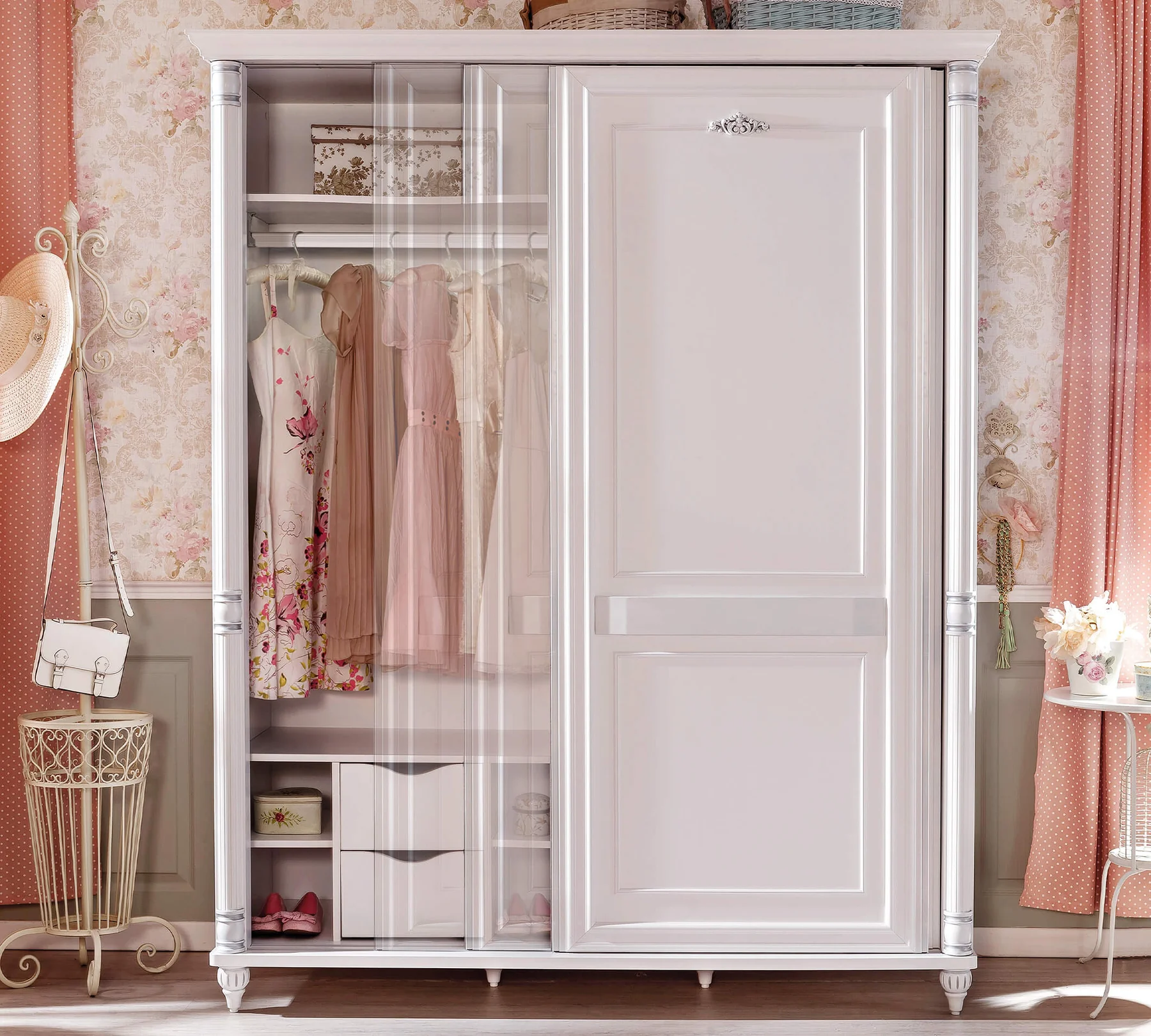 Dulap cu 2 usi glisante pentru copii Colectia Romantic 170x210x64 cm [2]