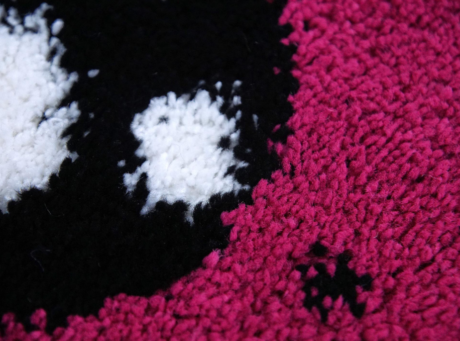 Covor Fantasy Foca, Roz, 67x67 cm, Rotund, 2550 gr/mp [2]