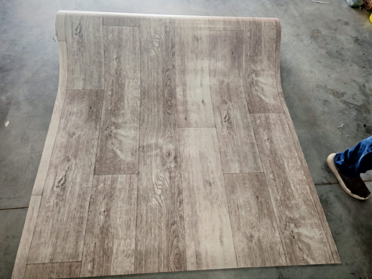 Linoleum PVC, Silver Oak 097-1, Latime 2 m, Suport Pâslă [3]