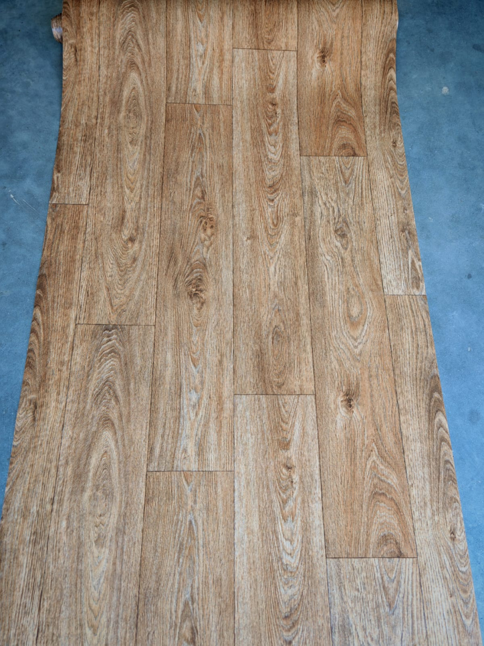 Linoleum PVC, Plank 082-2 Confort, Maro, Latime 3 m, Imitatie Parchet, Suport Pâslă [3]