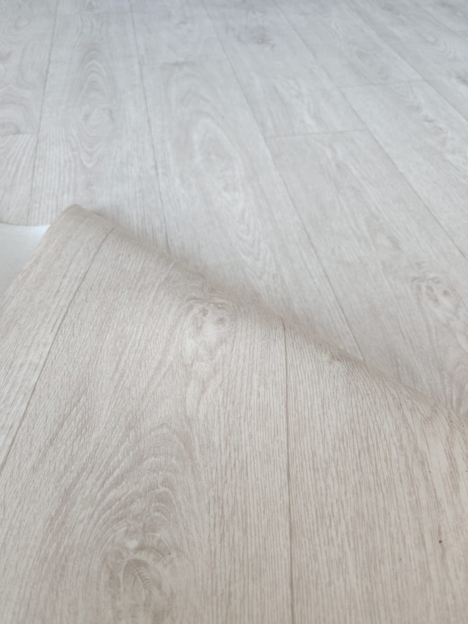Linoleum PVC, Plank 082-20 Confort, Latime 3 m, Imitatie Parchet, Suport Pâslă [9]