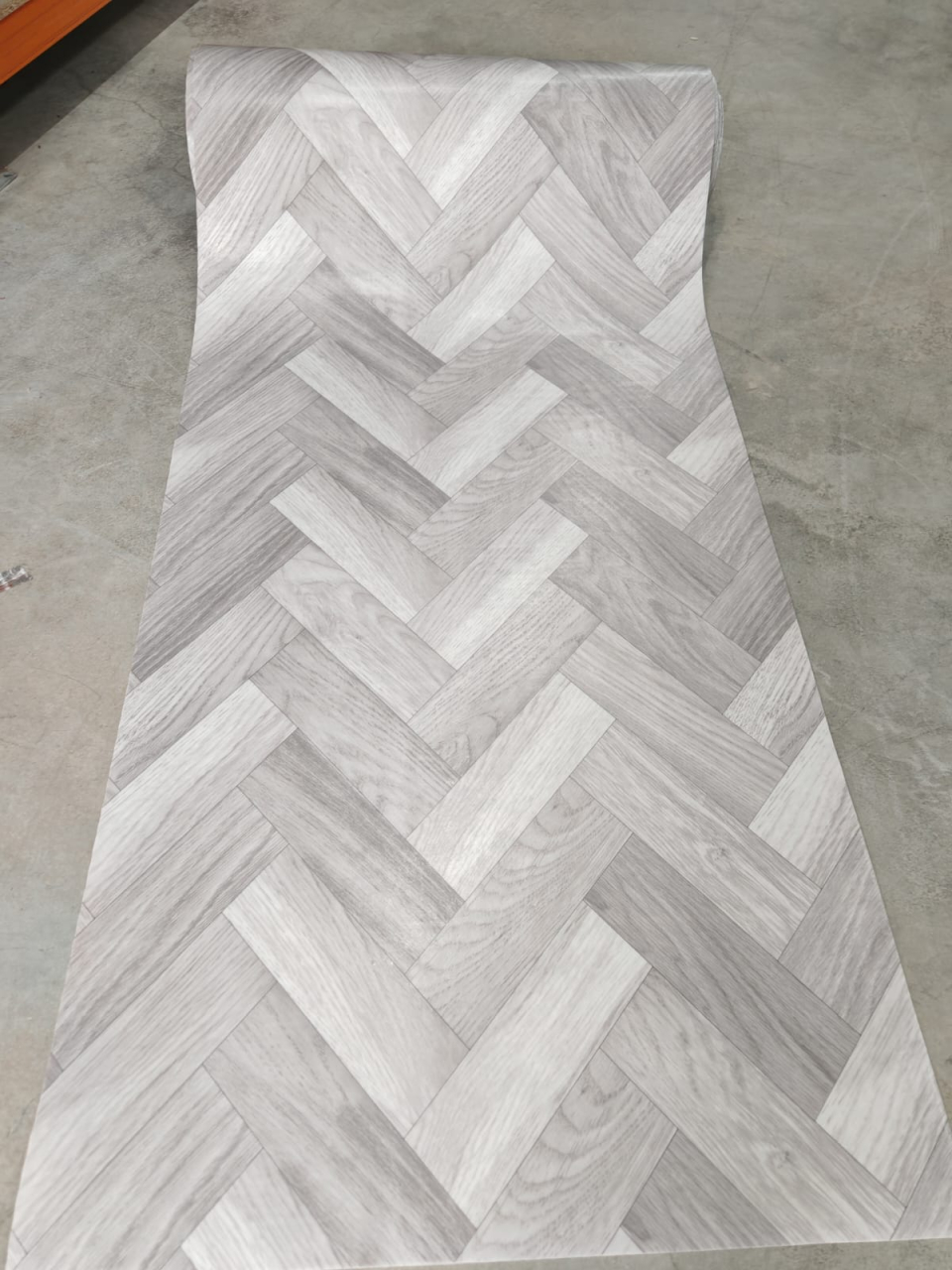Linoleum PVC, Tree 095-4 Latime 2 m, Suport Pâslă [4]