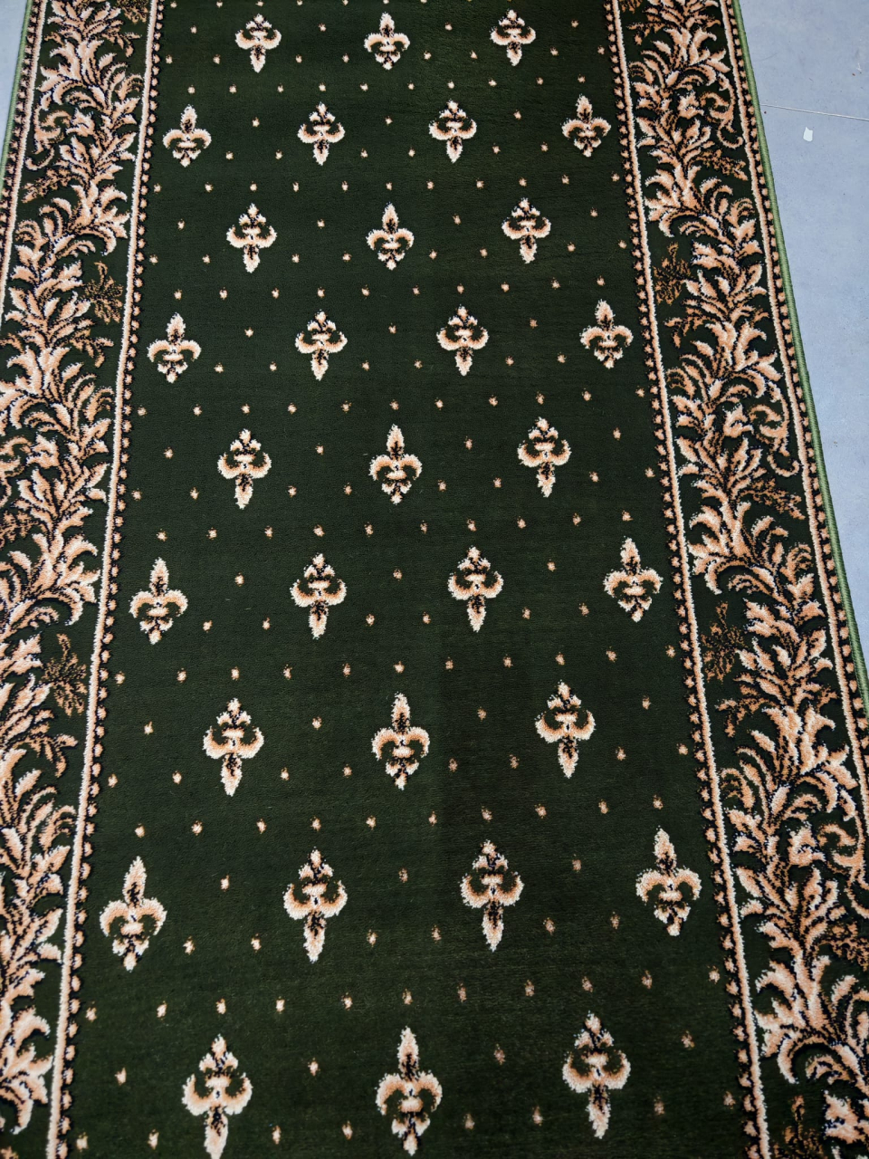 Traversa Covor, Lotos 15033, Verde, Model Bisericesc, Latime 60 cm, Diverse Lungimi [6]
