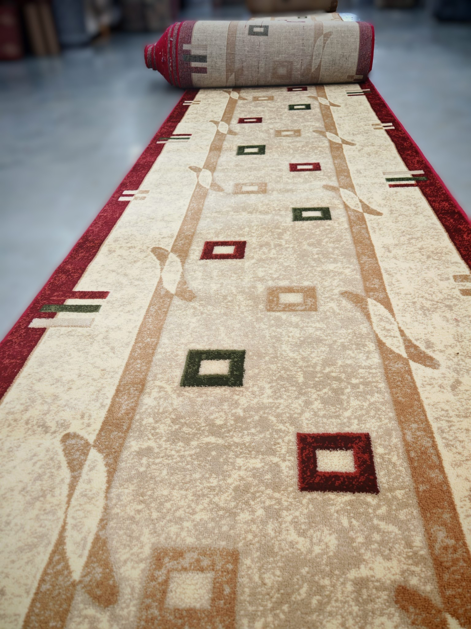 Traversa Covor, Lotos 579, Crem / Grena, Latime 60 cm, Diverse Lungimi, 1800 gr/mp [2]